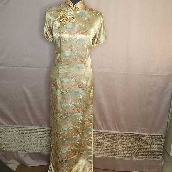 PEONY‎ TRADITIONAL  Oriental Gown - Picture 1 of 11
